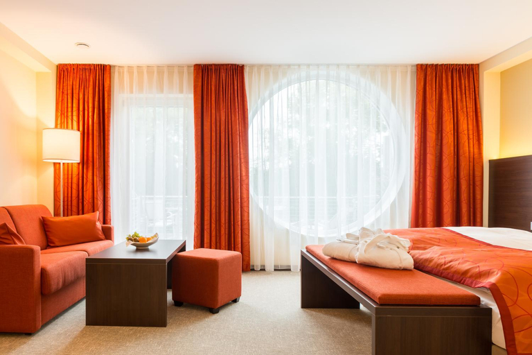 Bedroom 3, Aribo Hotel, Tirschenreuth