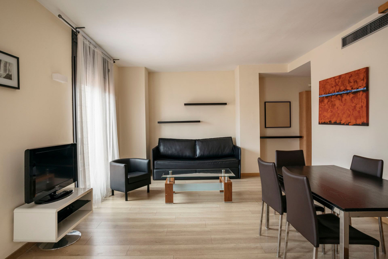 Exterior & Views 2, Villarroel Apartments Barcelona, Barcelona