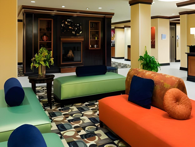Public Area, Holiday Inn Express & Suites Houston East - Baytown, Harris