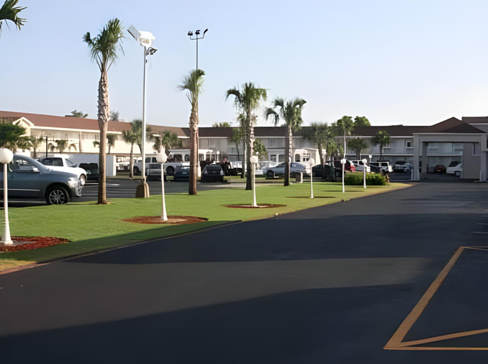 Exterior & Views 1, Destin Inn & Suites, Okaloosa