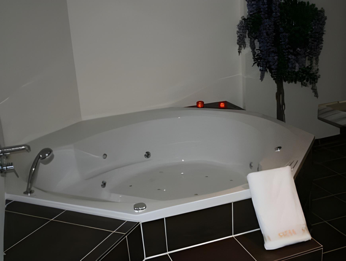 Bathroom 5, Hotel Resort Markisches Meer, Oder-Spree