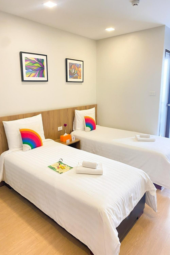 Bedroom 12