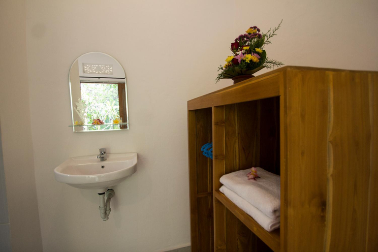 Bathroom 6