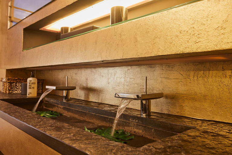 Bathroom 2, Der Zauberlehrling, Stuttgart