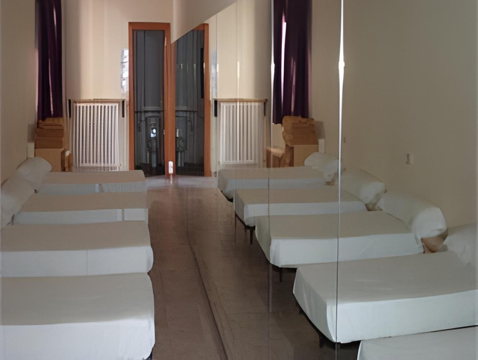 Bedroom 2, Hostal JP y Estudios, Navarra