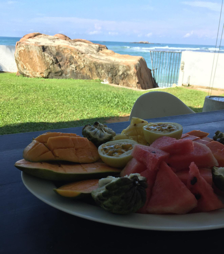 Food & Drinks, Galle Henna Beach House, Habaraduwa