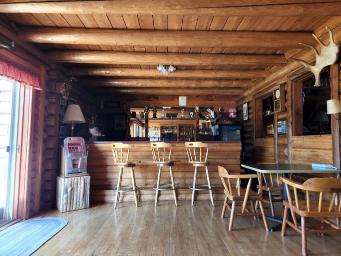 Food & Drinks, Unity Sky Lodge, Somerset