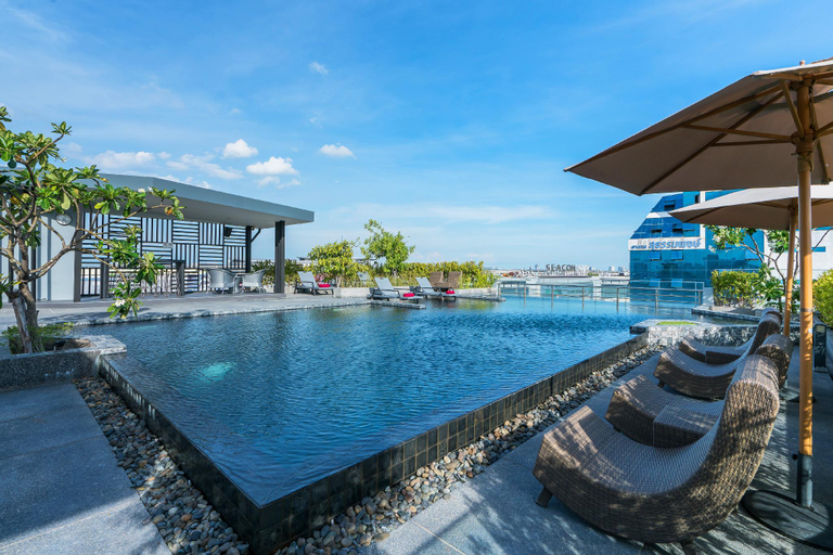 Swimming Pool 1