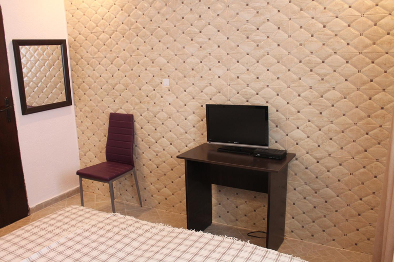 Others 5, Rooms and Apartments Milana