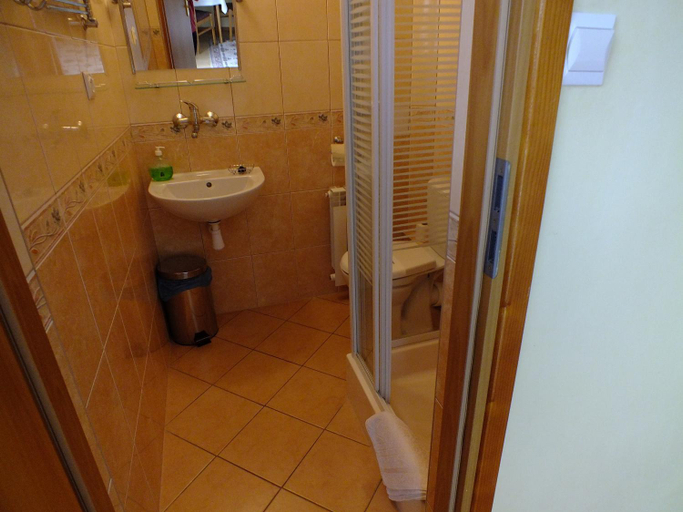 Others 4, Willa Anna Maria, Gorlice