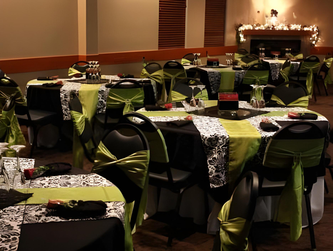 Food & Drinks 5, Podollan Inn & Spa Grande Prairie, Division No. 19
