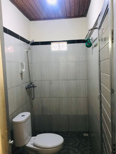 Bathroom 3