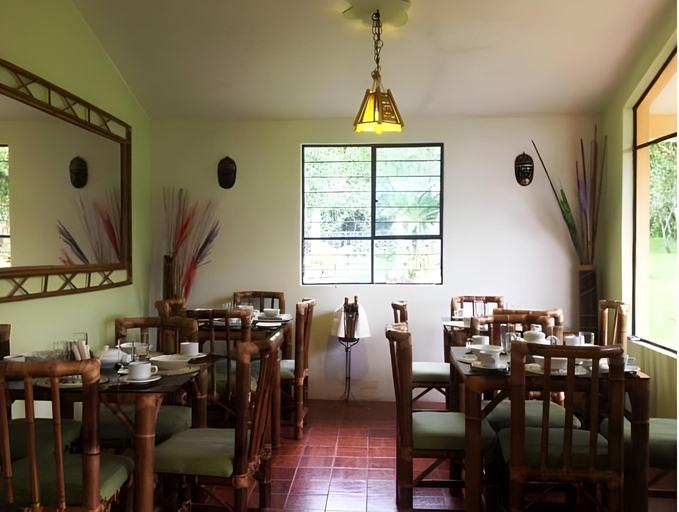 Food & Drinks 2, Casa de Piedra, San Miguel de los Bancos