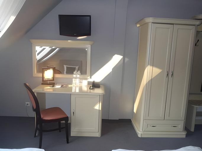 Bedroom 3, Hotel Palac Krotoszyce Basen&Spa, Legnica