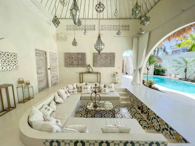 Food & Drinks 4, Casa Blanca, Badung