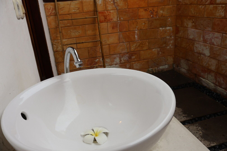 Bathroom 3, Rumah Gemala Gili Air, Lombok