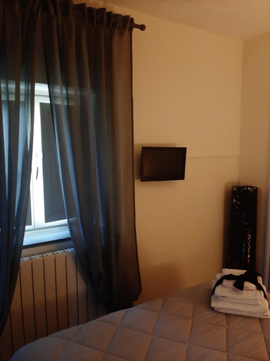 Bedroom 14