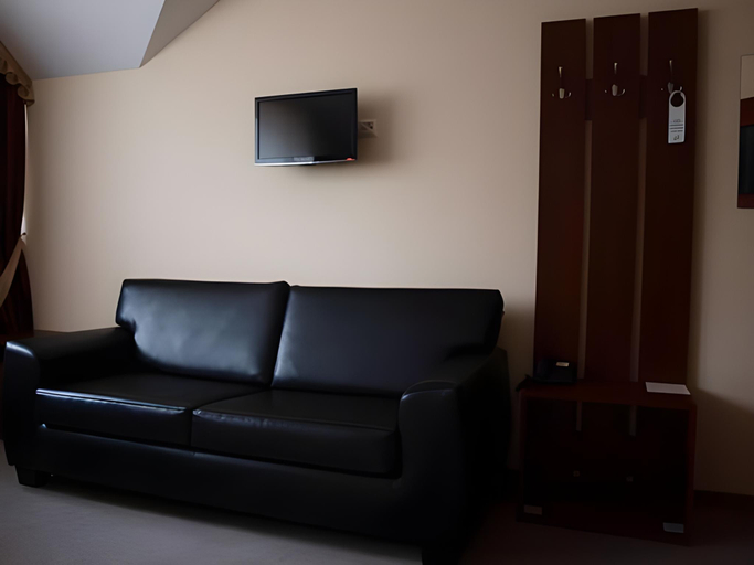 Others 5, Hotel Marina, Zamość