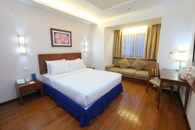 Bedroom 18