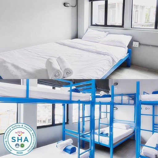 Bedroom 12