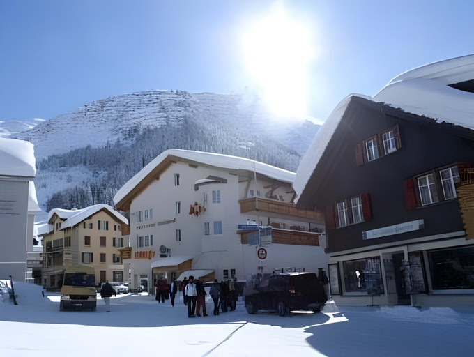 Exterior & Views 1, Alpenhotel Schlussel, Uri