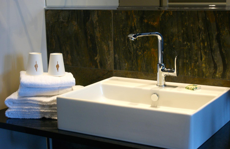Bathroom 4, Emmerich Hotel Gorlitz, Görlitz