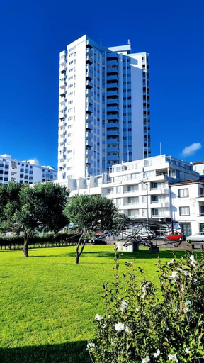 Azores 19th Floor (180º ocean & city view), Ponta Delgada