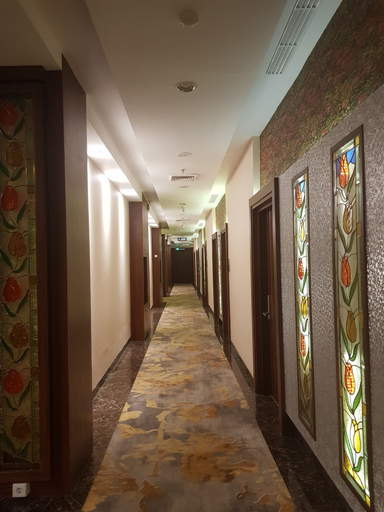 Exterior & Views 3, Selecta Hotel Medan, Medan