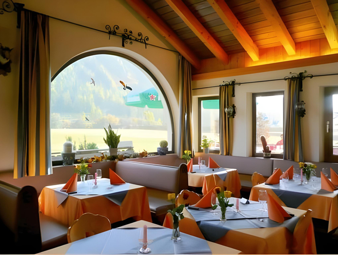 Food & Drinks 5, Hotel Pizzeria Selva, Inn