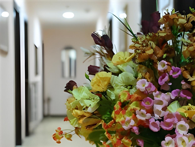 Others, Hotel Ducale, Pavia