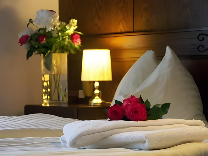 Bedroom 3, Landhotel Rosentaler Hof, Villach Land