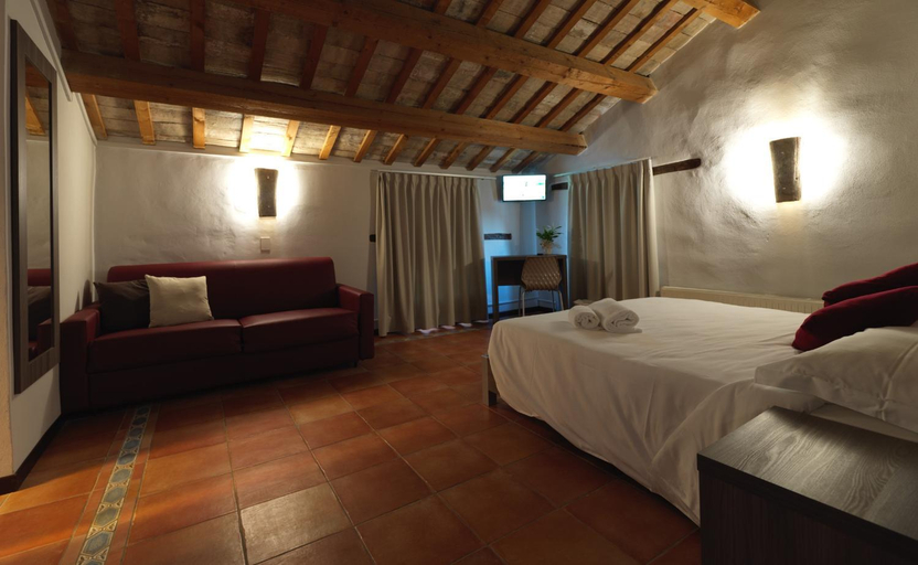 Bedroom 2, villa Resort Tre Castelli, Ancona