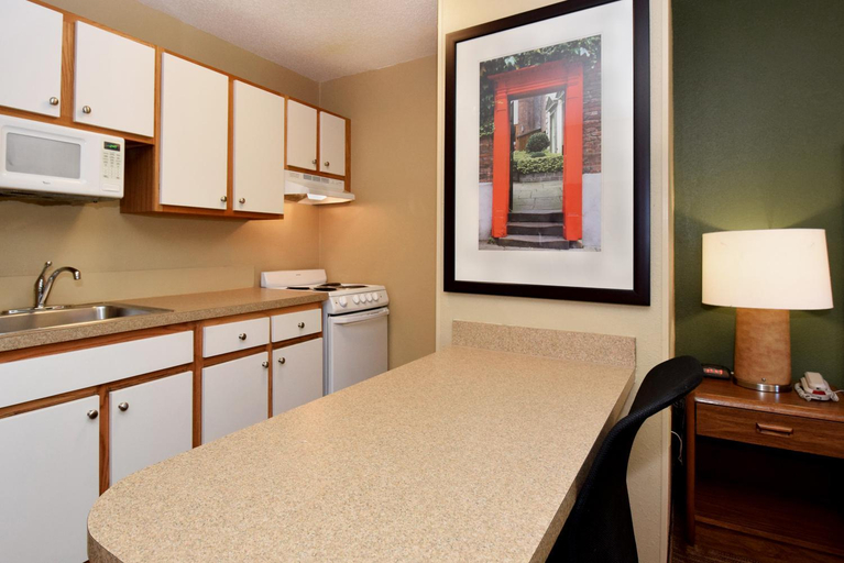 Dining Room 8