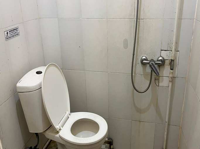 Bathroom 26