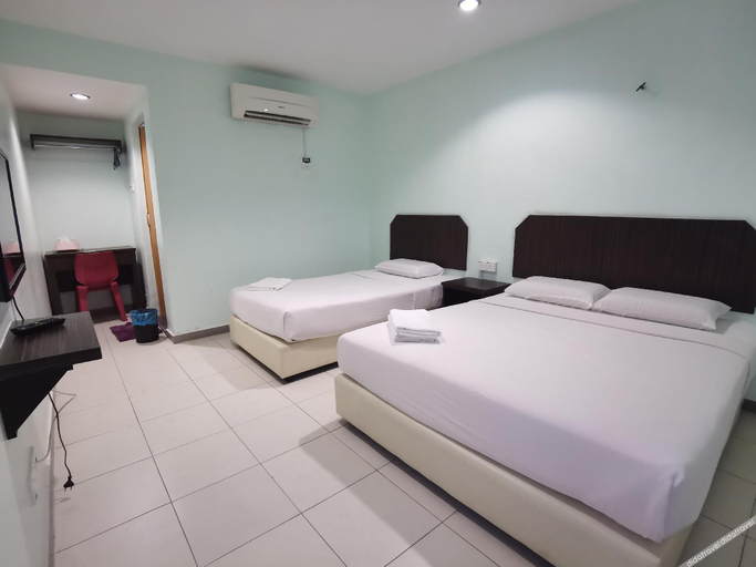 Bedroom 2, GS BERA HOTEL, Bera
