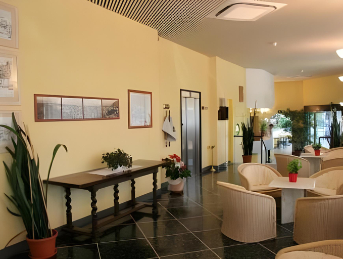 Public Area 2, Albergo Santa Maria, Genova