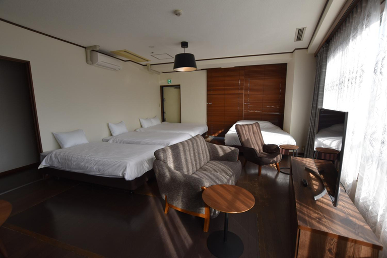 Bedroom 8
