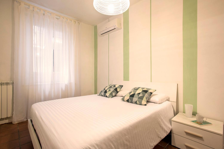 Bedroom 2, Nettuno Apartment, Rome