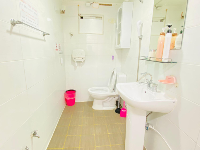 Bathroom 1