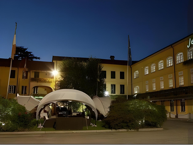 Exterior & Views 2, Jet Hotel, Torino