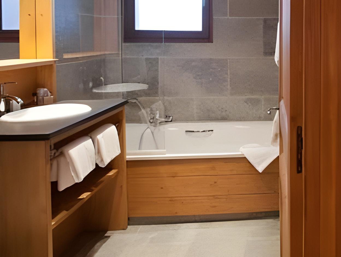 Bathroom 5, Chalet Alpen Valley, Mont-Blanc, Haute-Savoie