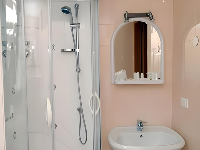 Bathroom 4, Rosa dei Venti, Udine