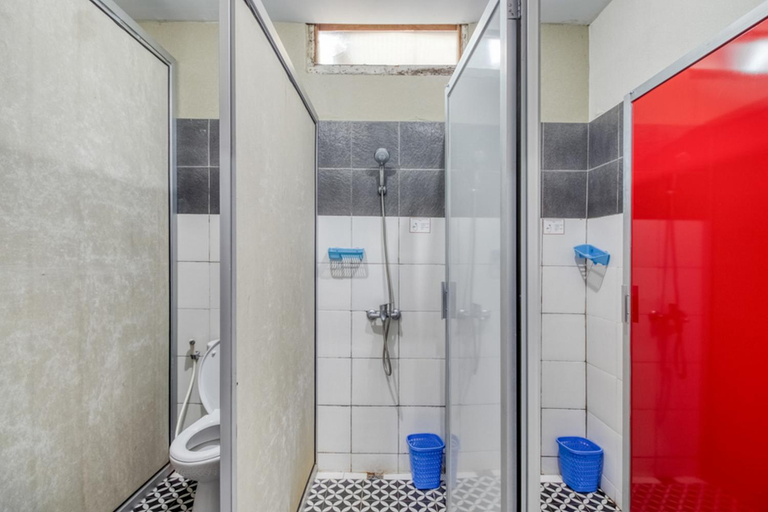 Bathroom 6