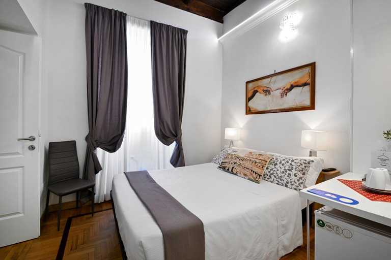 Bedroom 2, Roman Nights, Rome