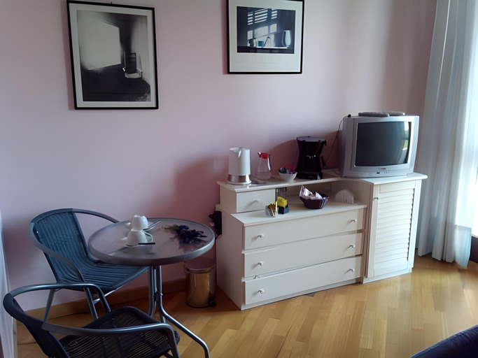 Others 5, Bed & Breakfast Milu, Cuneo