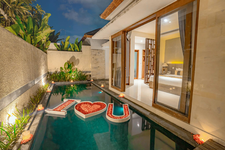 Swimming Pool 9
