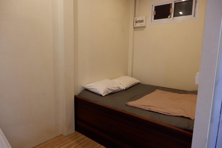 Bedroom 2, Khao Sok Hill Top Resort, Phanom
