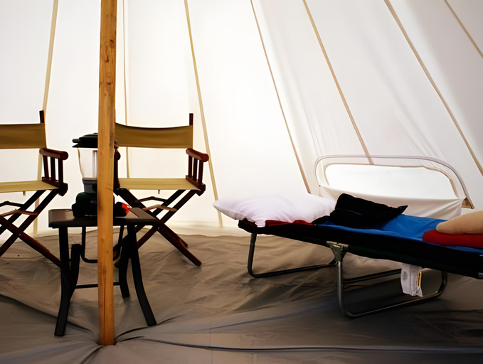 Others 4, Under Canvas Moab, Grand