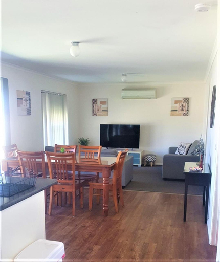Dining Room 6