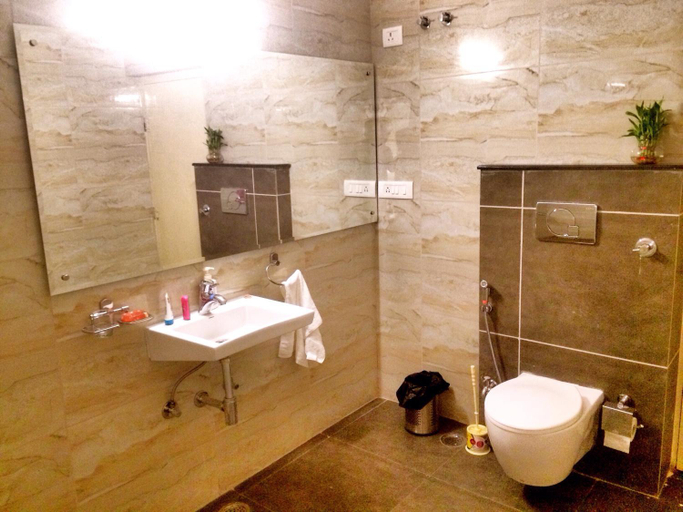 Bathroom 4